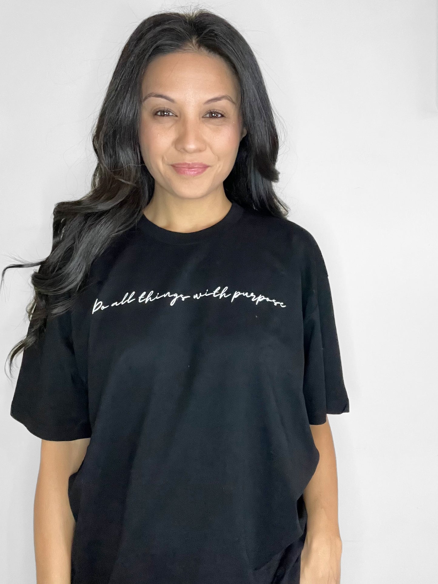 T-Shirt - Unisex - Do all things with purpose (cursive)